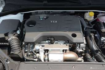 2017款荣威i6 1.5T自动旗舰版20T