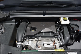 2015款DS 5 1.8T自动豪华版THP200