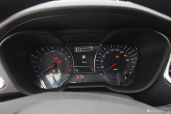 2015款传祺GS4 1.3T手动200T精英版