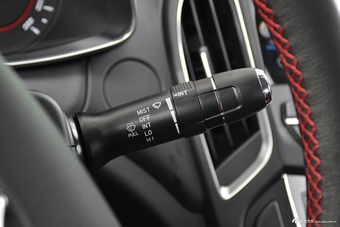 2017款艾瑞泽5 1.5L自动豪华版