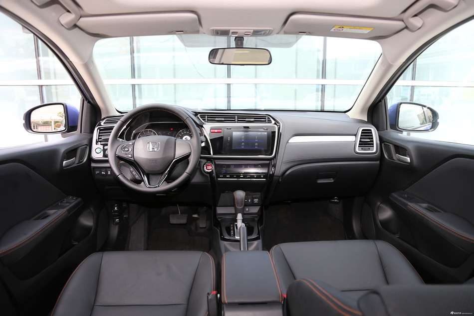 2017款竞瑞1.5L自动风尚版