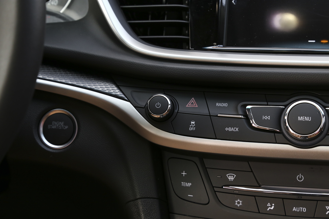 2018款英朗1.3T自动旗舰型18T 