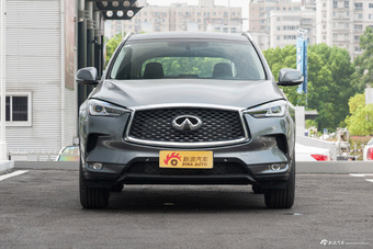2018款英菲尼迪QX50 2.0T自动两驱时尚版