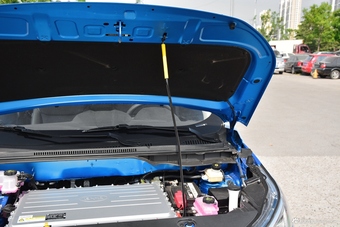 2018款比亚迪元EV360