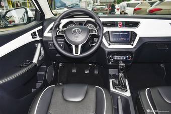 2016款瑞风S2 1.5L手动豪华智能型双色版