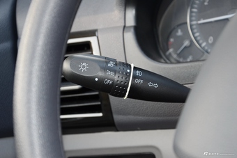 2015款福瑞达M50 1.4L手动公务舱K14B-F