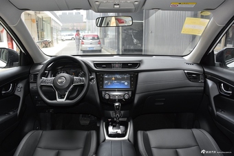 2019款奇骏2.5L自动四驱智联领先版图片