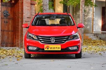 2017款宝骏310 1.5L自动豪华型