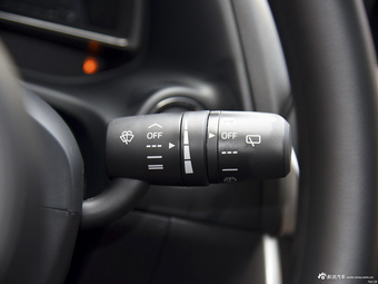 2018款马自达CX-4 2.5L自动四驱蓝天激情版