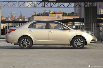 2017款吉利远景1.5L自动幸福版