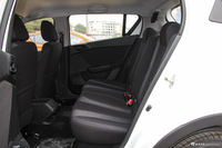 2016款宝骏310 1.2L手动舒适型