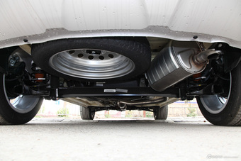 2018款猎豹CS9 1.5T手动劲风型