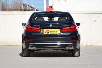 2019款宝马5系2.0T自动530Li 尊享型豪华套装