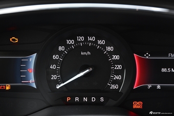 2017款金牛座改款1.5T自动豪华型EcoBoost 180