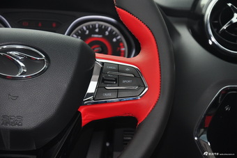 2016款东南DX3 SRG 1.5T手动旗舰型