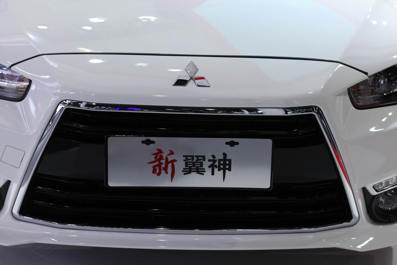 东南三菱新翼神