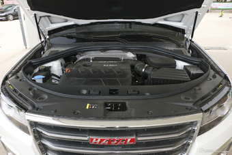 2017款哈弗H7L 2.0T自动两驱豪华型红标