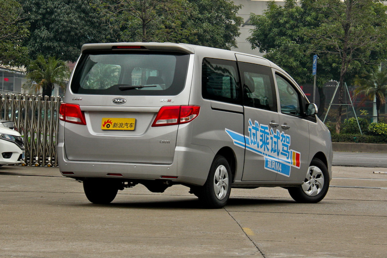 2017款瑞风M4 1.9T手动舒适型柴油