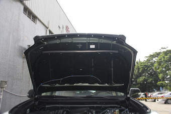 2016款普拉多2.7L自动标准版