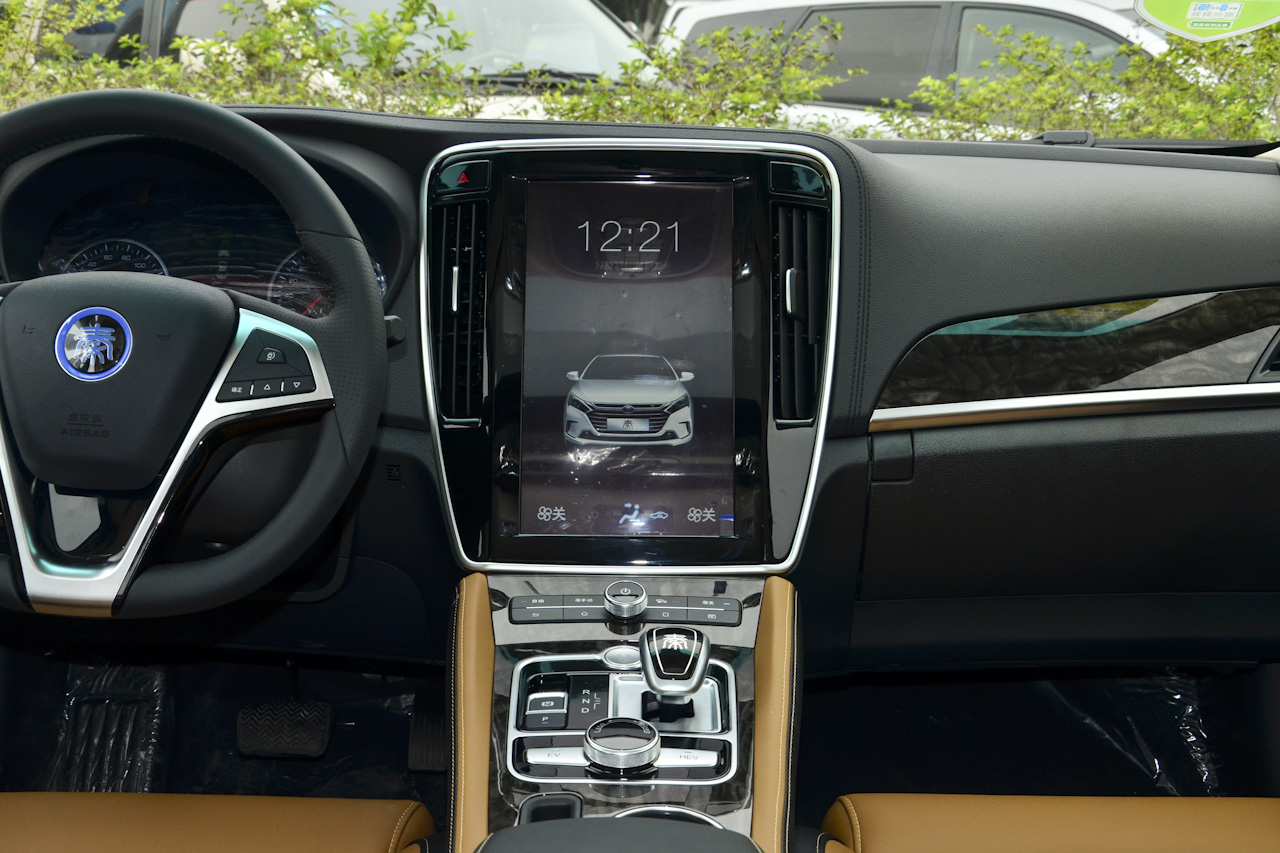 2017款比亚迪秦100 1.5T