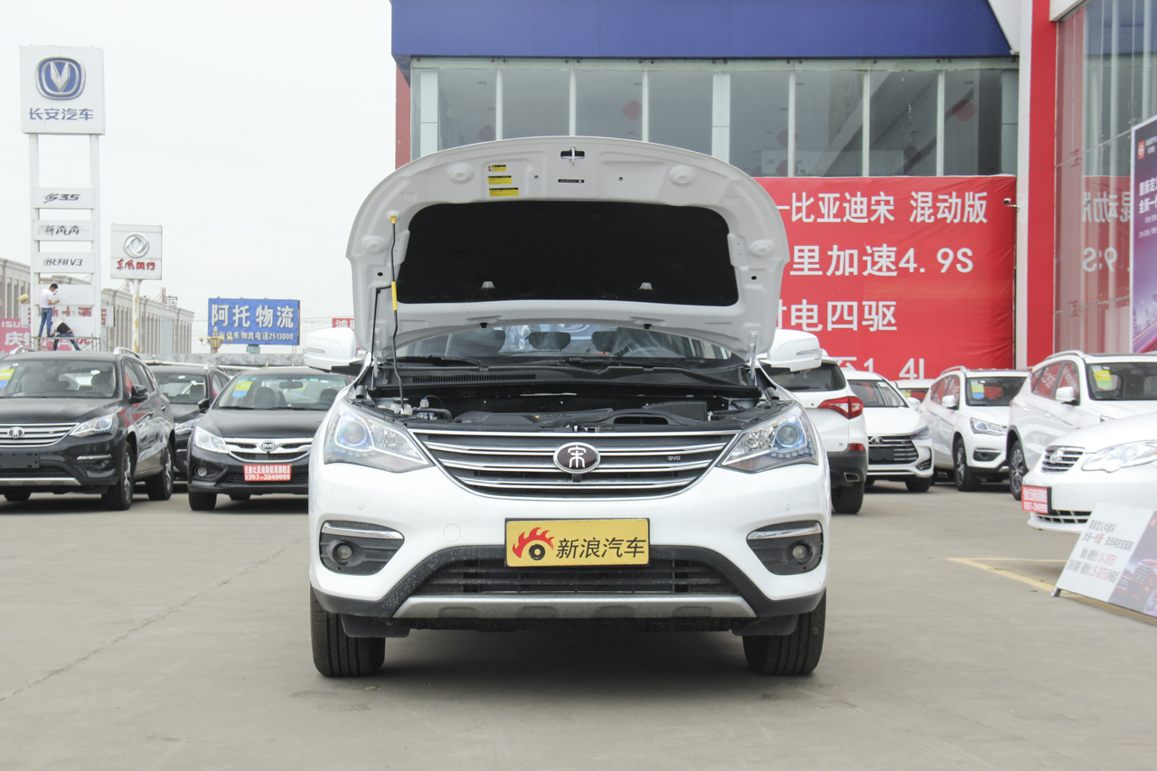 2018款比亚迪宋1.5TID手动智联尊享型