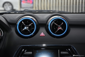 2018款东南DX3 EV400 豪华版