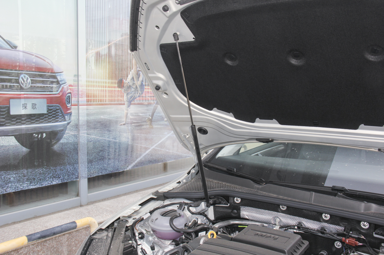 2018款高尔夫1.6L自动舒适型