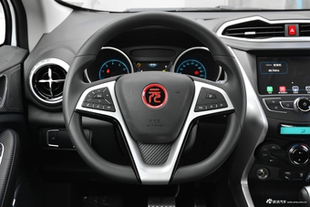 2017款比亚迪元1.5L自动酷炫互联型