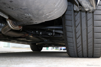 2017款英菲尼迪Q70L 2.5L自动豪华版