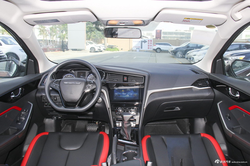 2018款启辰D60 1.6L自动智联精英版