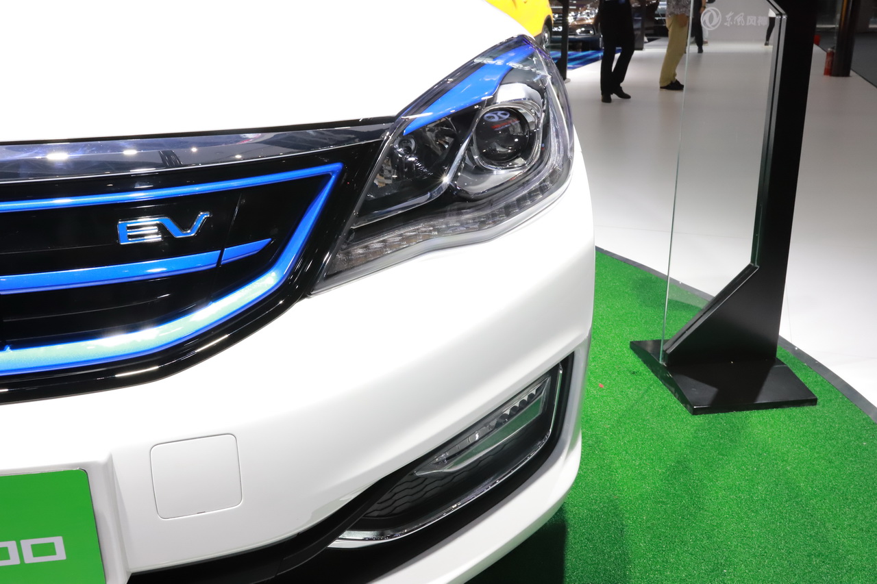 2018广州车展实拍：风神E70新能源