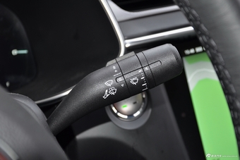 2018款名爵6新能源 45T E-DRIVE智驱混动PILOT超级互联网版