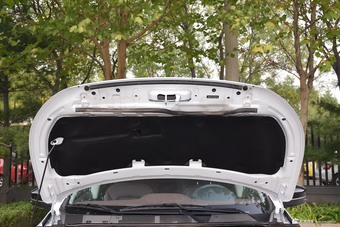 2016款启辰T70X 2.0L自动睿享运动版