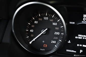 2017款揽胜极光 2.0T自动敞篷版