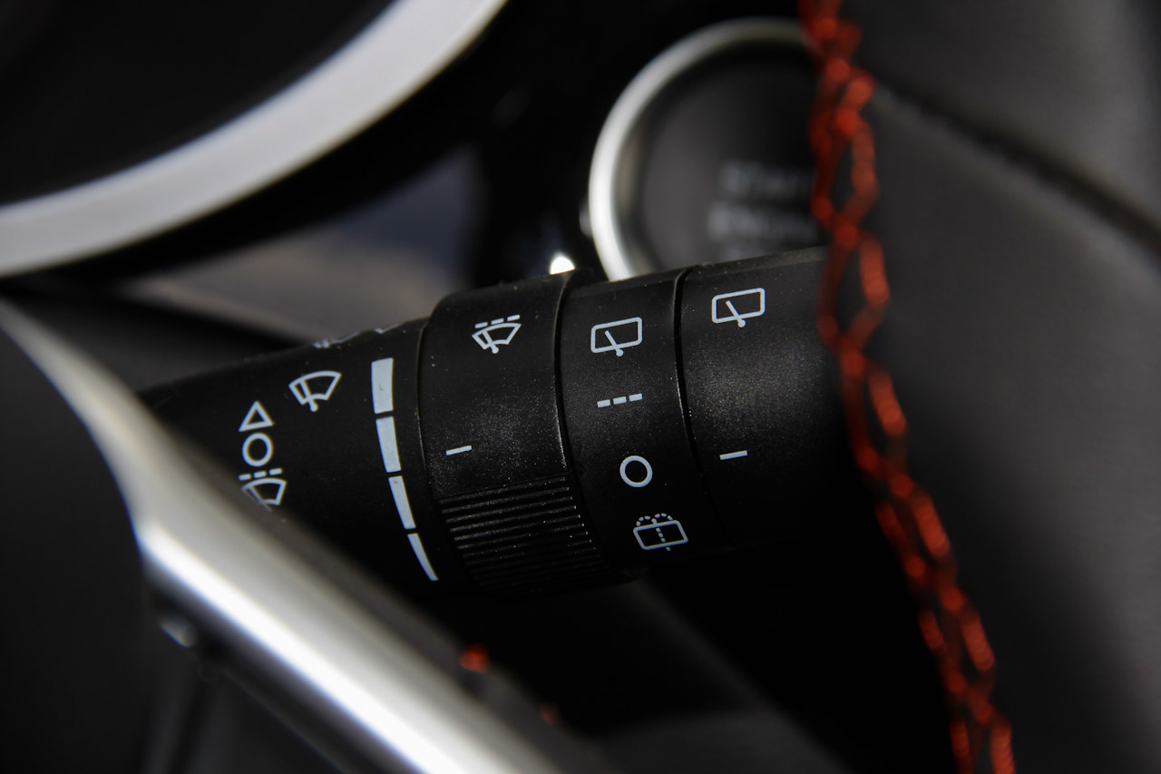 2016款中华V3 1.5L手动智能型