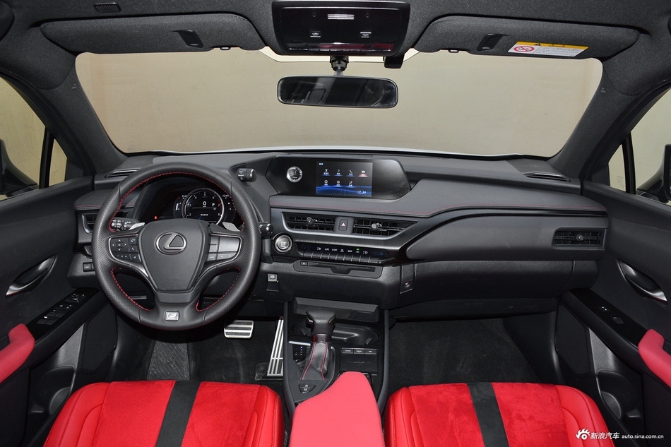 2019款雷克萨斯UX 200 F SPORT版