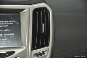 2016款哈弗H1 1.5L手动舒适型红标