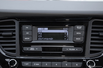 2017款悦纳RV 1.4L自动活力版SPORT