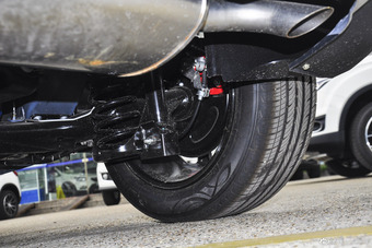 2016款森雅R7 1.6L手动智能型