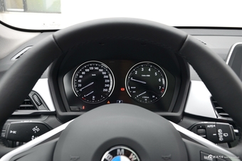 2019款宝马X1 1.5T自动sDrive18Li时尚型