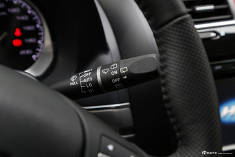 2016款哈弗H5 2.0T手动四驱精英型经典版