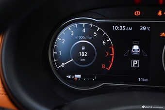 2018款日产劲客1.5L自动智联尊享版