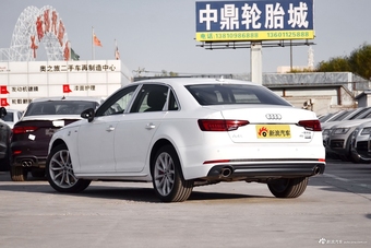 2018款奥迪A4L 2.0T自动30周年年型45 TFSI quattro个性运动版