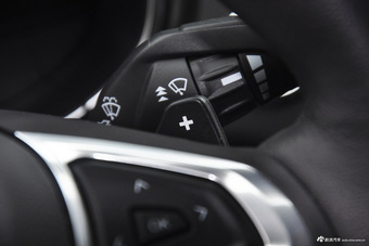 2013款蒙迪欧2.0T自动200豪华型