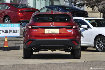 2018款马自达CX-4 2.0L自动两驱蓝天领先版