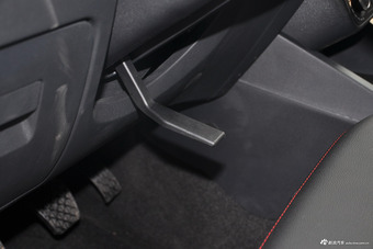 	2017款森雅R7 1.6L 手动智能型