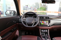 2017款迈威1.8L手动精英型