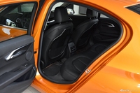 2018款宝马1系118i自动运动型