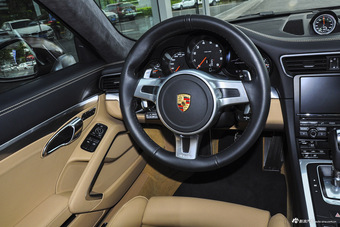 2015款保时捷911 Carrera 4 3.4L Style Edition
