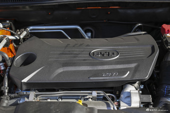 2016款宋盖世版1.5TI手动精英型